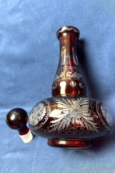 Karafa , rubínové sklo V - 29 cm - 2