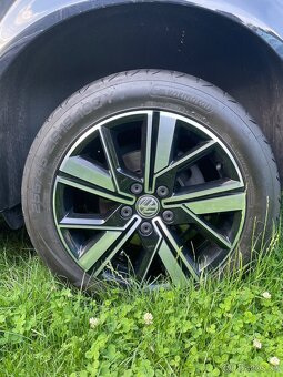 Volkswagen T6/T6.1 kola Valdivia 255/45 18 multivan - 2