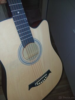 Predám peknú novú akustik.gitaru - 2