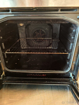 Vstavaná rúra Mora - 2