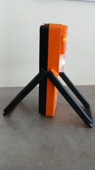 Signalizačné svetlo Mercedes LR 20 - 2