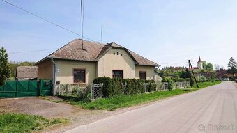 REZERVOVANÉ - Hont. Moravce -  usadlosť, 2449 m2 - 2