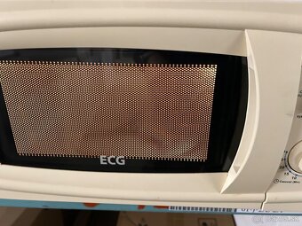 Mikrovlnka  použitá - 2