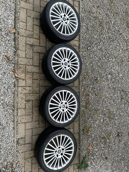 Elektróny Mercedes 17” - 2