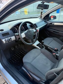 🚘 Opel Astra H 1.4 (2007) - 2