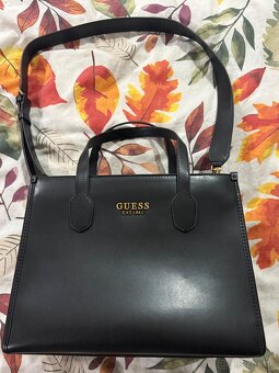 Guess kabelka ako nová - 2