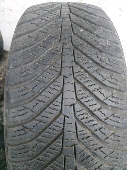2ks ZIMNÉ 215/55 R17 KUMHO - 2