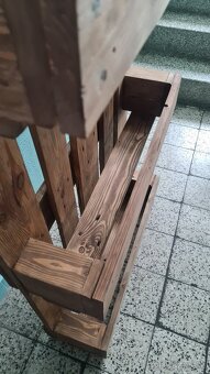 Kvetináč z palety - 2