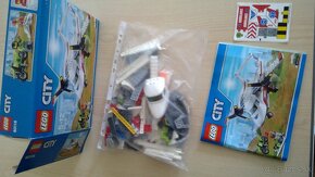 LEGO City 60116 Záchranárske lietadlo - 2