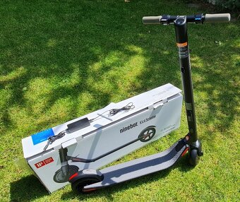 Elektrická kolobežka - Segway Kickscooter ES1 - 2