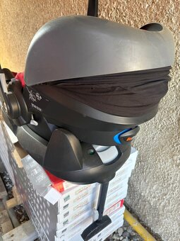 Detske vajíčko do auta Isofix - 2