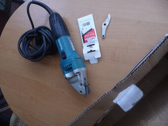 Nožnice na plech Makita JS 1601 - 2