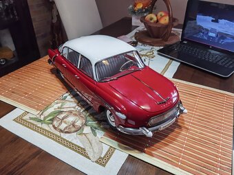 Tatra 603 deagostini 1:8 - 2