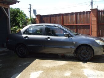 Predam Mitsubishi Lancer - 2