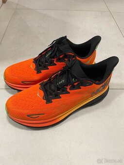 Hoka - 2