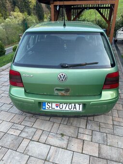 VW GOLF IV - 2