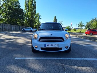 Mini Cooper Countryman 1.6 Benzín - 2