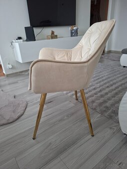 Jedálenské stoličky - 2