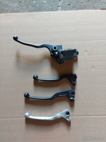 Brembo páčky + páčky s nádobkami 2ks. - 2