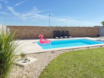 3 - ročný zabývaný rodinný bungalov so šarmom Stredomoria - 2