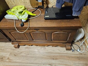 Nábytok - dobový - NL - 2