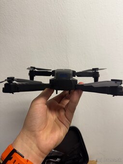 🚁 Mini dron s HD kamerou – vo veľmi dobrom stave - 2