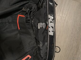 Defender nohavice do čižiem XL - 2