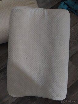2ks ..ergonomicky vankus - 2