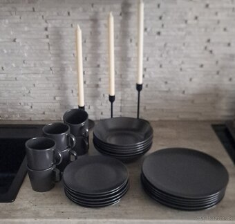 IKEA - Sada tanierov a hrnčekov - 2