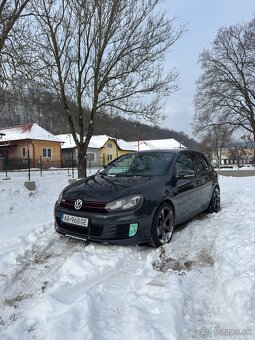 Volkswagen Golf 6 GTI 2.0TSI DSG - 2
