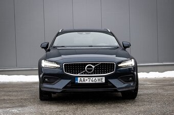Volvo V60 Cross Country D4 AWD Pro AUTO. - 2