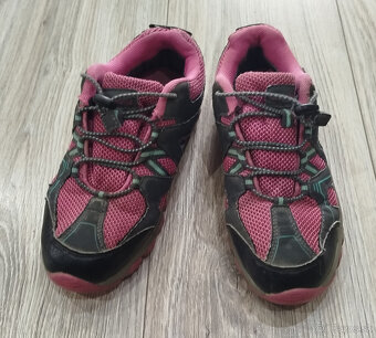 Predam detske topanky vel. 34 - 2