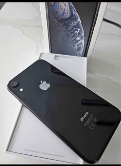 Predám iPhone XR - 2