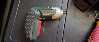 Akumulátorový skrutkovač Bosch IXO. - 2