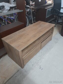 skrinka pod TV - 2