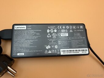 Originálna nabíjačka na notebook LENOVO hranatá 135W. - 2