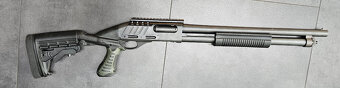 Remington 870 tactical - 2