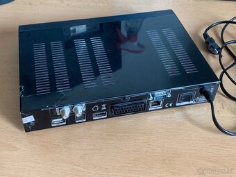 Satelitní přijímač AB CryptoBox 650HD - 2