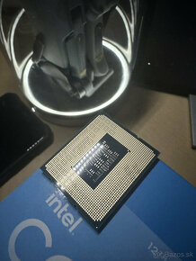 Intel i3 12100F + Box Chladič a Krabica - 2