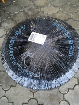 225/75 r16 Yokohama - 2