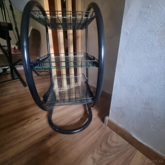 Kozmetické lehátko a stolík - 2
