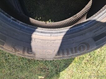 Predam Letné pneu 2ks 225/55r18 - 2
