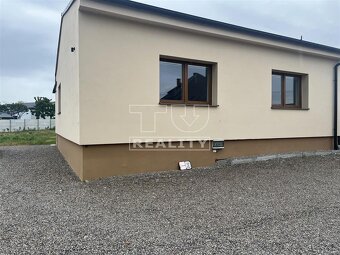 Ponúkame na predaj rodinný dom po úplnej rekonštrukcii v... - 2