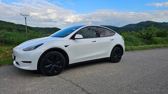 Tesla Model Y SUV 378kw Long Range 99 900km, dual motor 4x4 - 2