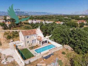 Luxusná novostavba vila s bazénom blízko mora v Chorvátsku v - 2