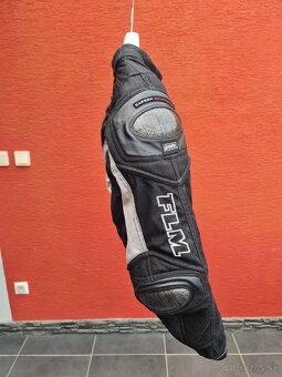 Damska moto bunda a nohavice 38 - 2
