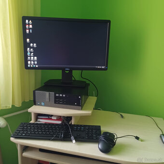 PC s monitorom DELL 7010 - 2