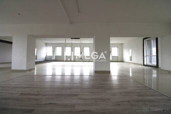 NA PRENÁJOM Obchodný priestor s parkovaním – Humenné, 230 m² - 2