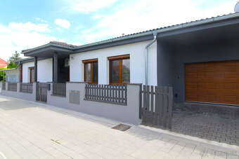REZERVOVANÝ Štýlový bungalov /1273 m2/, Piešťany - Trebatice - 2