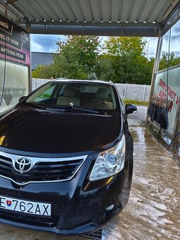 Toyota Avensis Combi T27 2011 2.0D-4D - 2